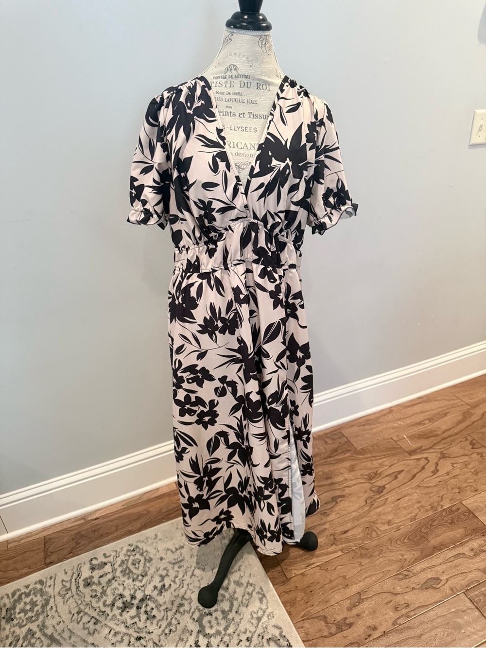 SHEIN Pink Maxi Dress with Black Floral Print